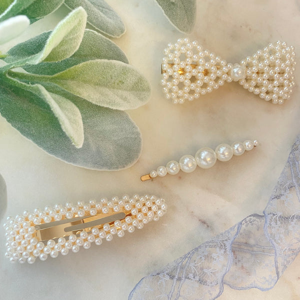 Pretty in Pearls Hair Slide